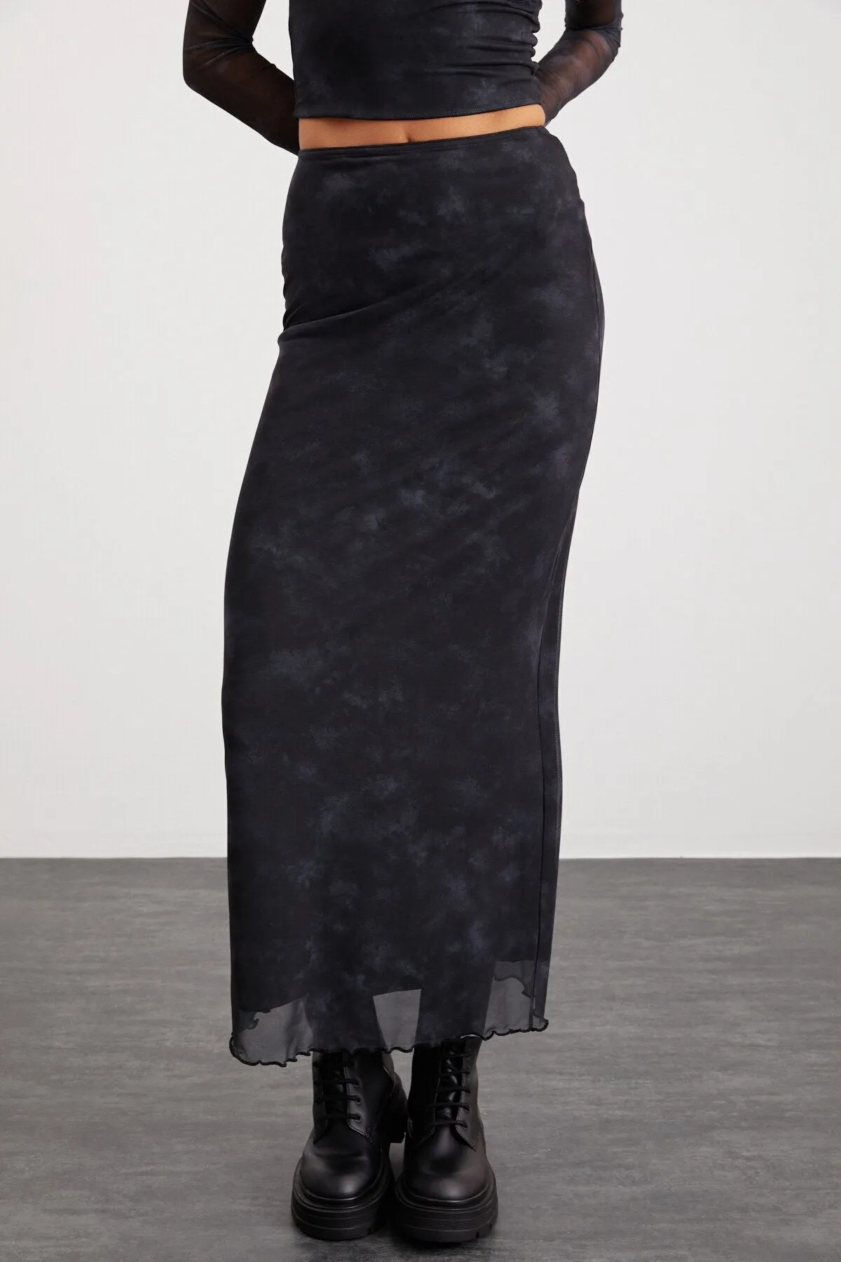 Beulah woman maxi height waist tulle dark gray skirt