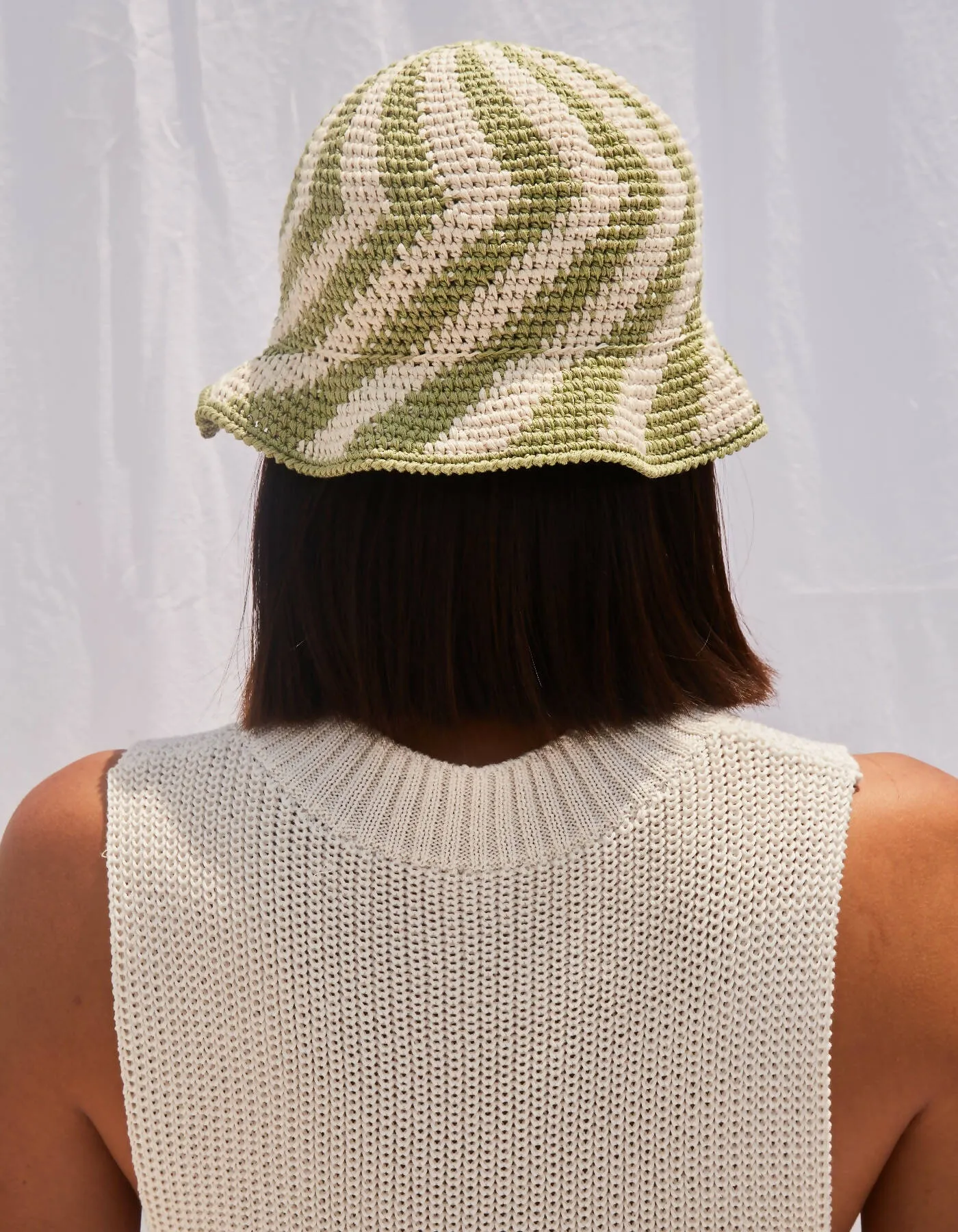Crochet Knit Bucket Hat - Green & White