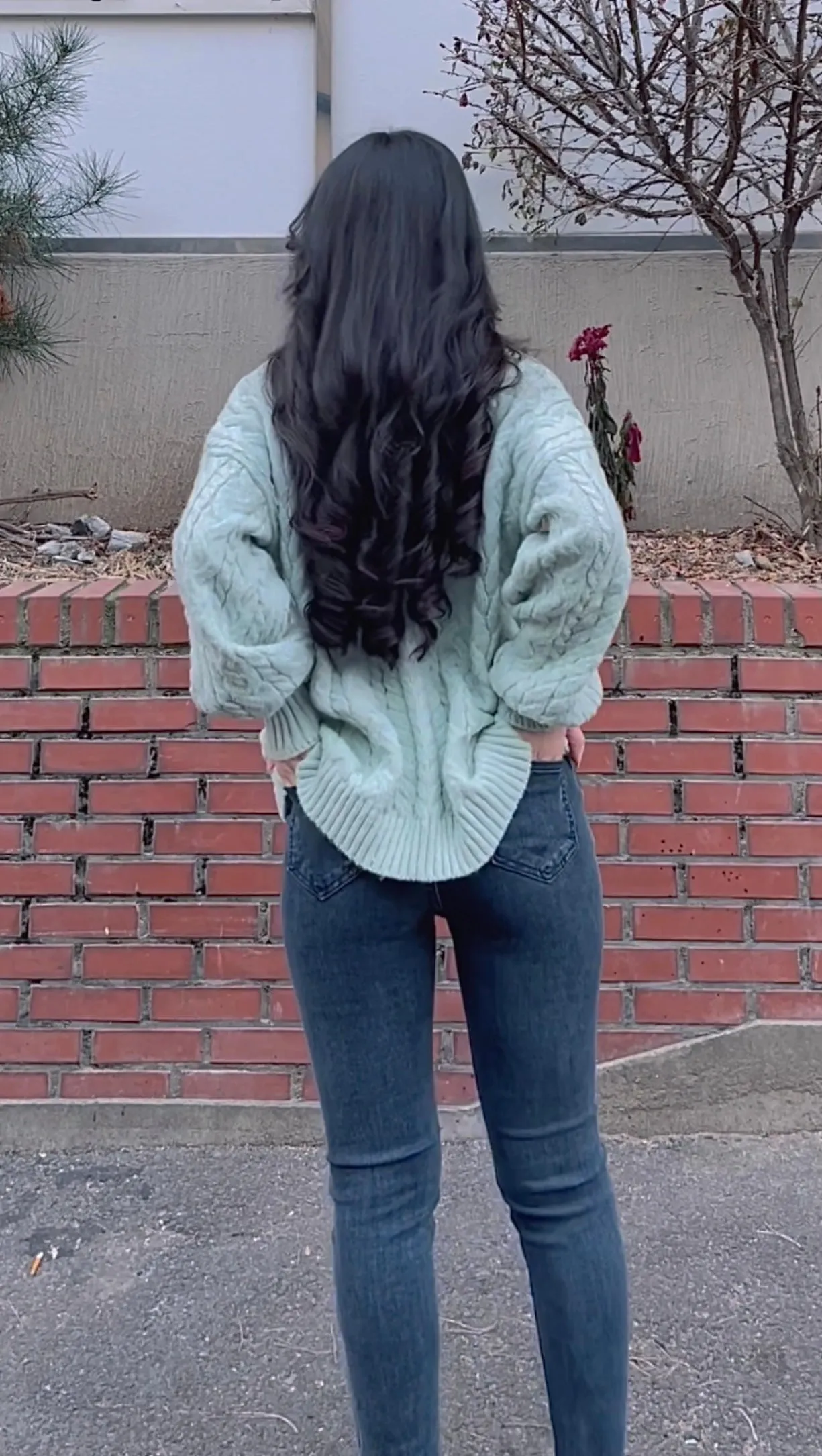 MINT GREEN TWIST KNIT SWEATER