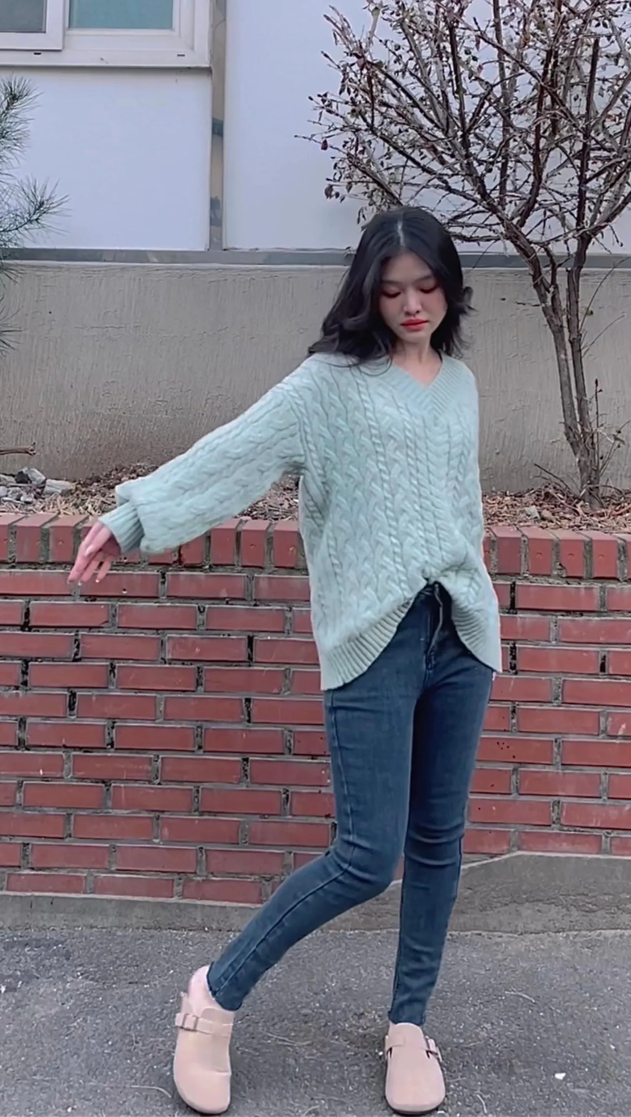 MINT GREEN TWIST KNIT SWEATER