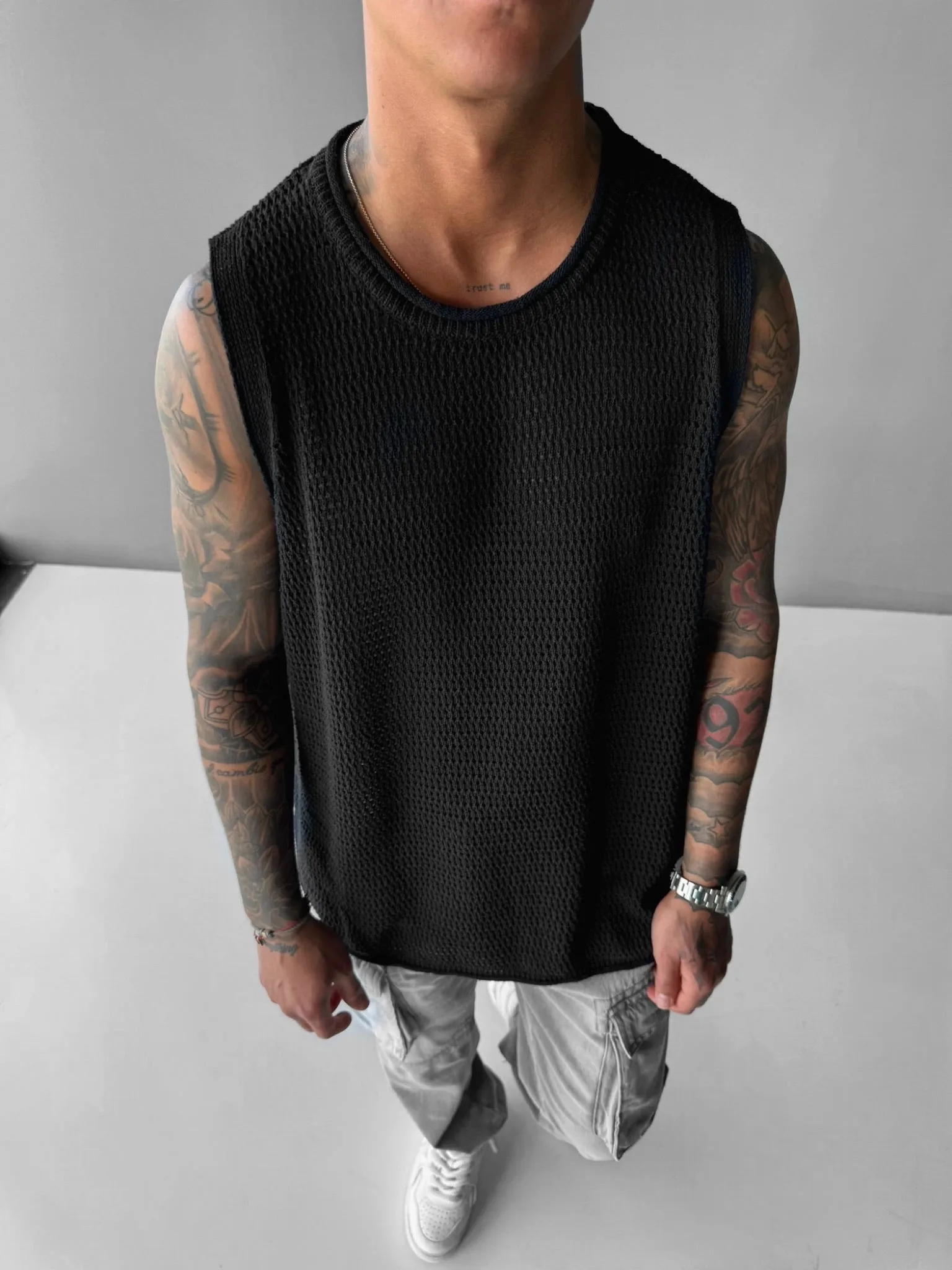 Oversize Knit Tank Top - Black