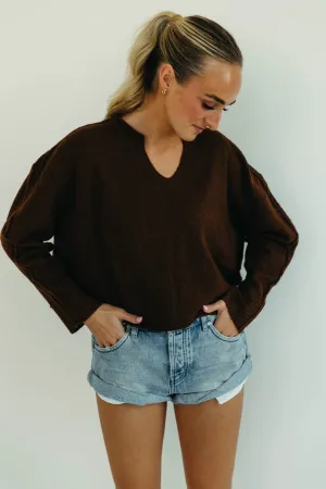 Raya Cropped Sweater - Chocolate
