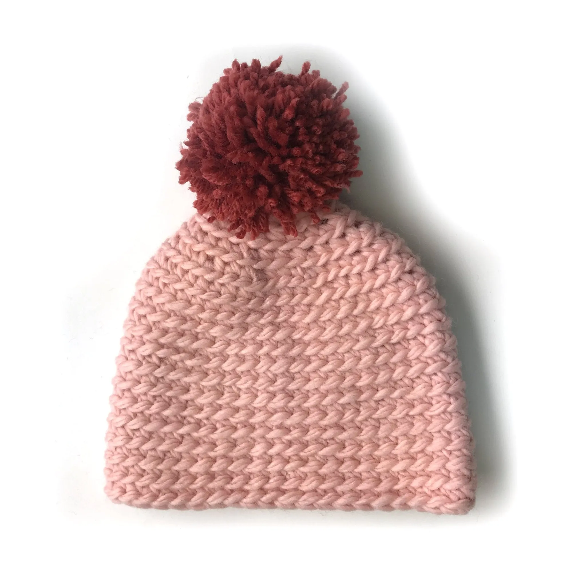 Tuque classique tricotée à la main