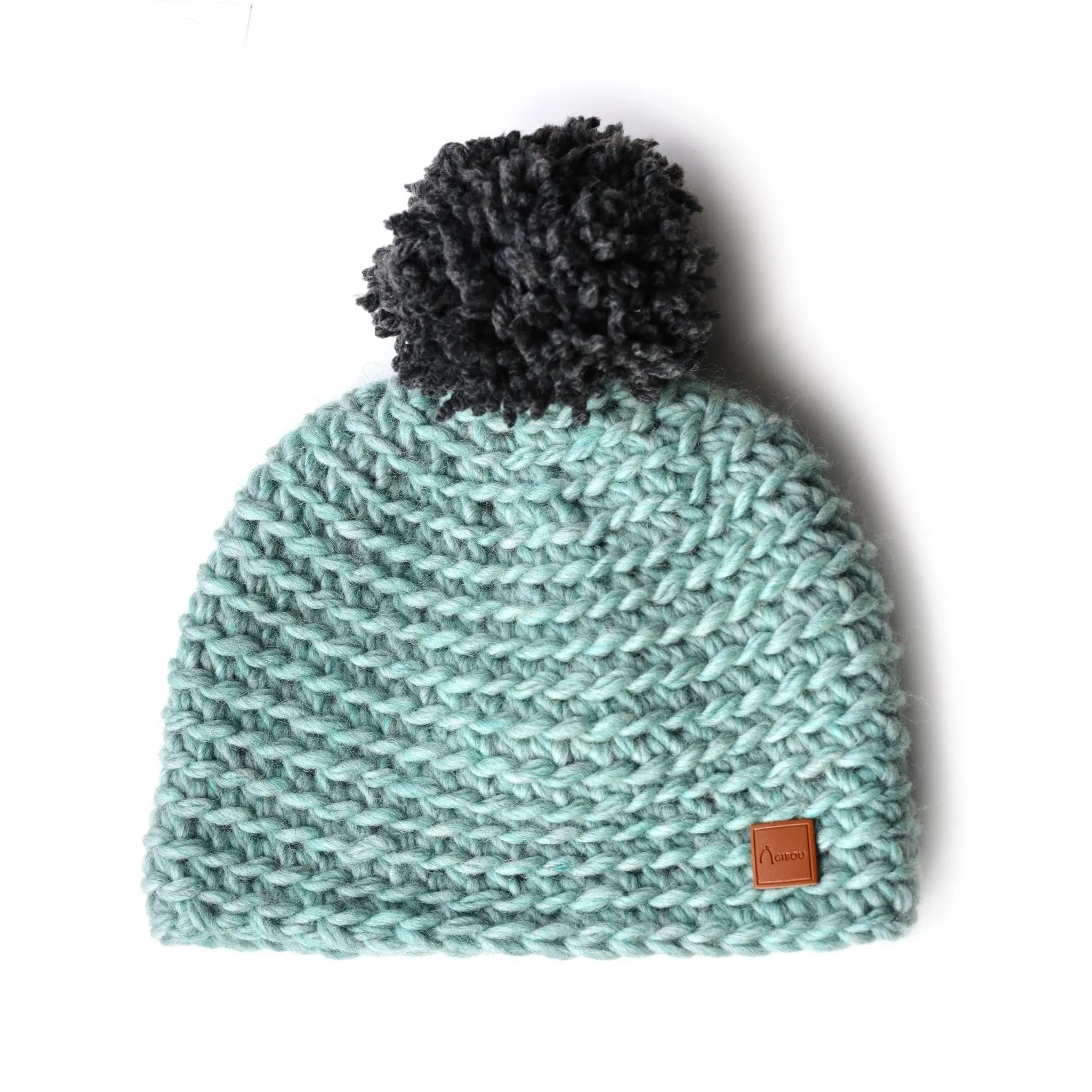Tuque classique tricotée à la main